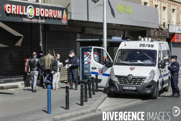 CORONAVIRUS - Contrôle policier en Banlieue