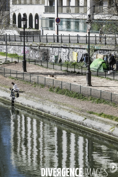 CORONAVIRUS - Un sans abris Canal de l Ourcq