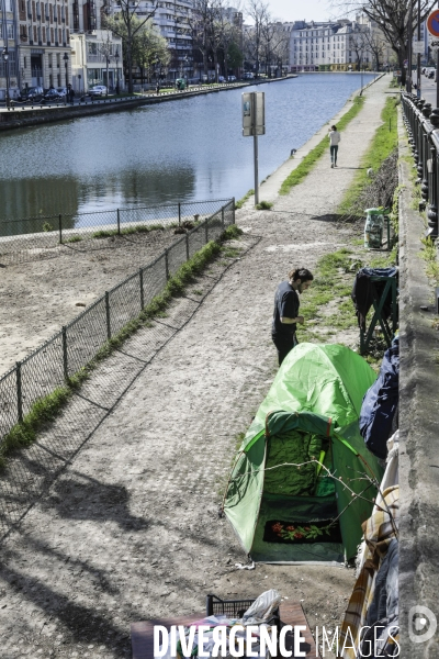 CORONAVIRUS - Un sans abris Canal de l Ourcq