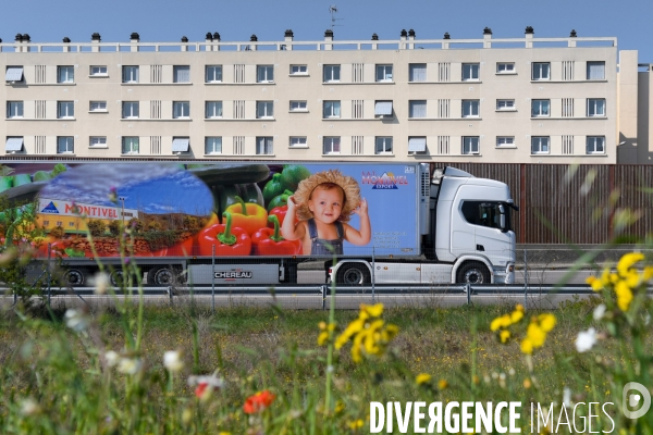 Autoroute A7. Transports et confinement