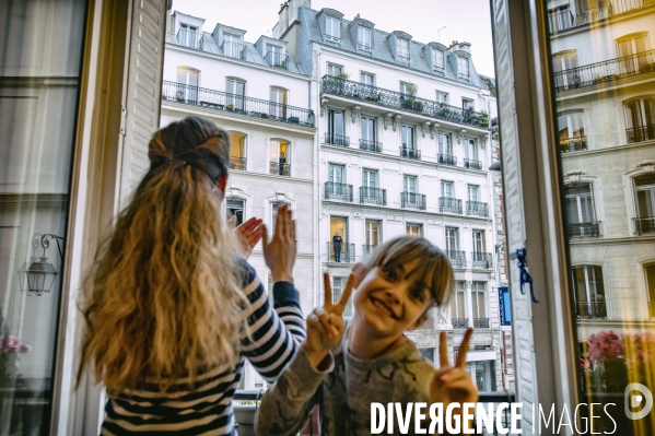 Paris confiné : hommage aux soignants