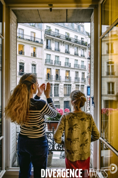 Paris confiné : hommage aux soignants