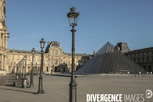 Confinement : quartier du louvre un samedi ensoleille