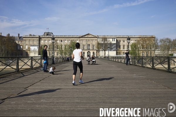Rues de Paris le 7 avril 2020