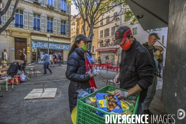 Petit-déjeuner de l association Emmaüs au 22ème jour de confinement