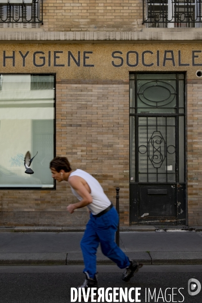 Paris : un étrange printemps