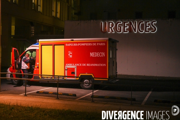 Ambulance de réanimation des pompiers.