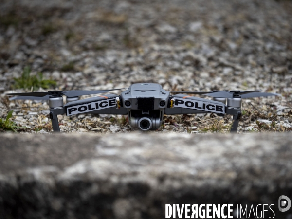Illustration drone de la police