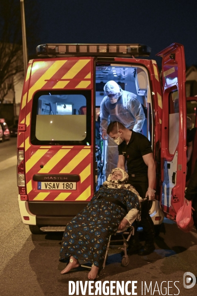 Pompier intervention d urgences. Confinement 16ème jour