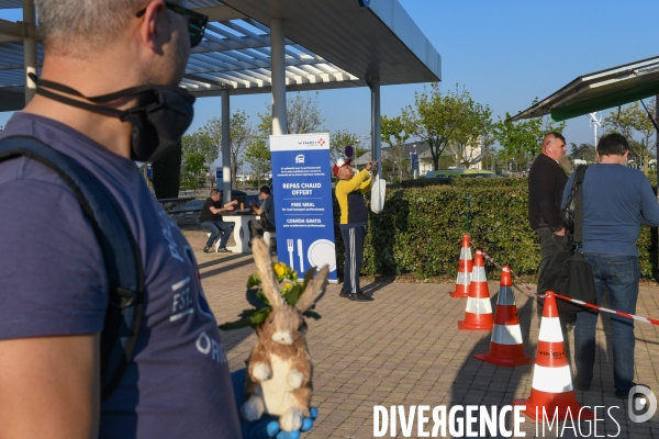 COVID 19 - Sur l A7, du réconfort pour les routiers