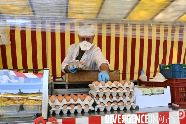 Marché d Ivry. Confinement 25ème jour.