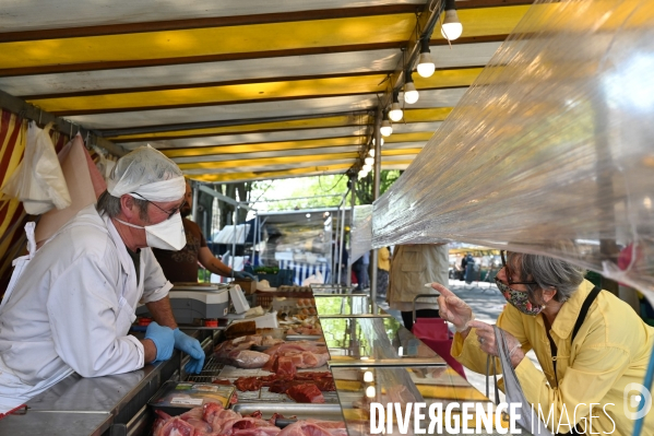 Marché d Ivry. Confinement 25ème jour.