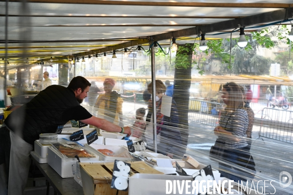 Marché d Ivry. Confinement 25ème jour.