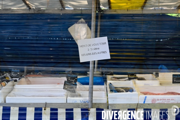 Marché d Ivry. Confinement 25ème jour.