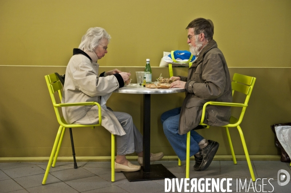 Les Seniors font salon