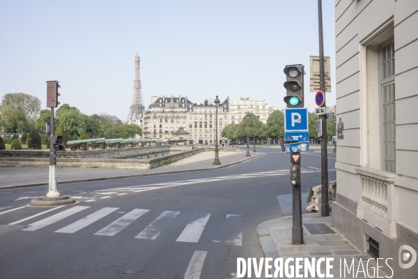 Paris, ville sous confinement depuis 27 jours.