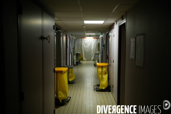 COVID-19. Service de réanimation
