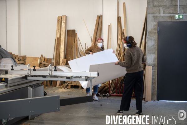 Visières de protection fabriquées dans un Fab Lab