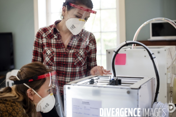 Visières de protection fabriquées dans un Fab Lab