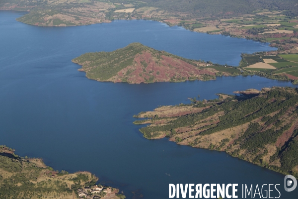 Lac du Salagou, vue aérienne