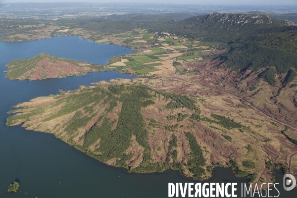 Lac du Salagou, vue aérienne