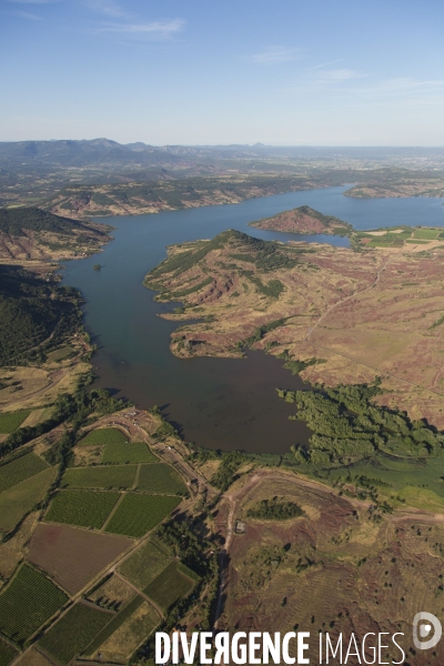 Lac du Salagou, vue aérienne