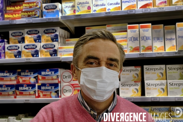 Les Parisiens durant le confinement pendant le Coronavirus Covid -19. ConfinedÊParisians living during the Coronavirus Covid-19.