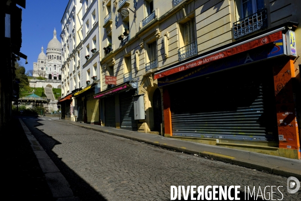 Paris désert pendant la pandémie du coronavirus Covid-19. Deserted Paris during the coronavirus (Covid-19) .