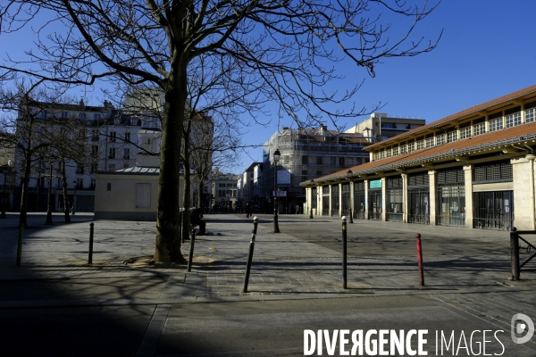 Paris désert pendant la pandémie du coronavirus Covid-19. Deserted Paris during the coronavirus (Covid-19) .