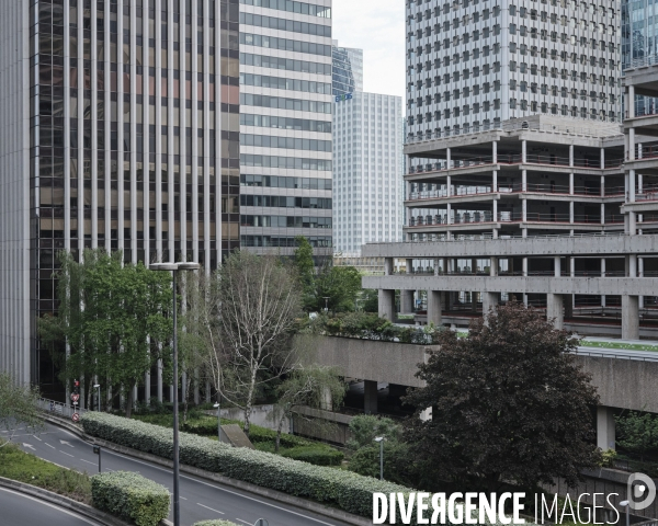 Paris, La Défense 3e semaine de confinement.