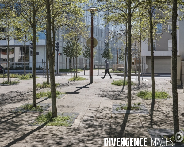 Paris, La Défense 3e semaine de confinement.