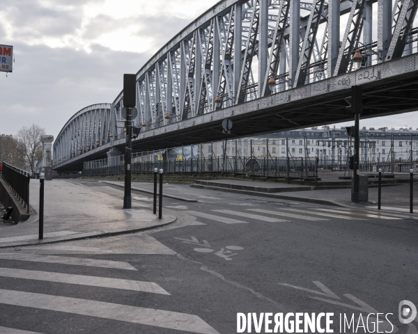 Paris Nord deuxième semaine de confinement dû au coronavirus