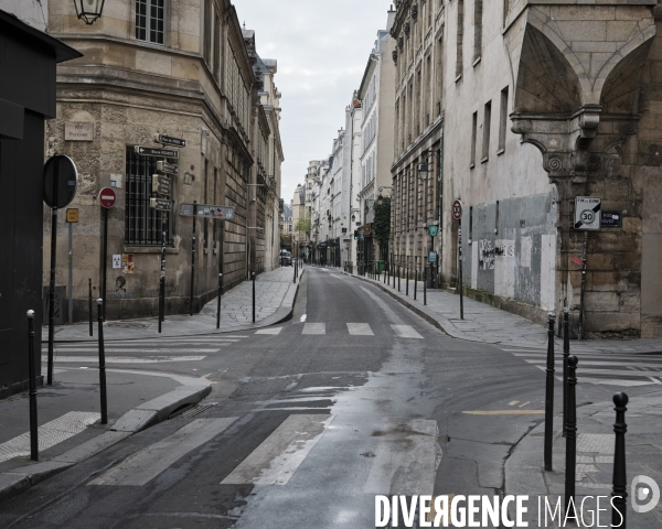 Paris Nord deuxième semaine de confinement dû au coronavirus