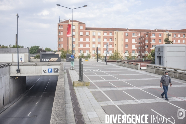 La banlieue parisienne sous confinement.