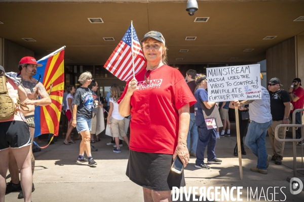 Manifestation pour la réouverture de l état d Arizona