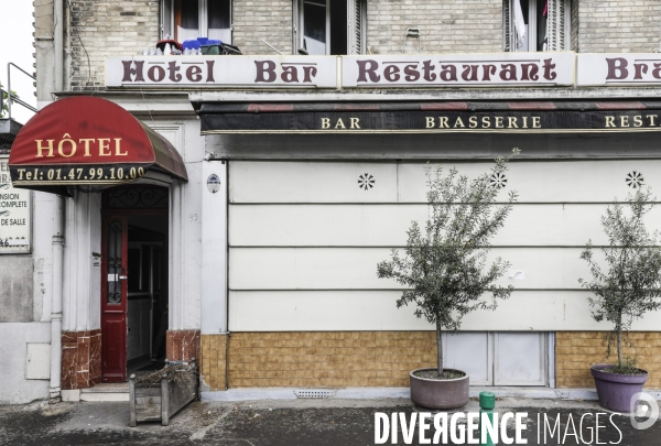 BANLIEUES SANTé distribution de colis alimentaires.