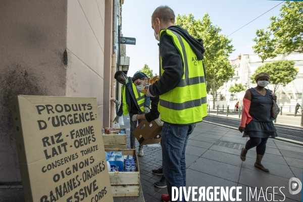 Action de solidarité par les collectifs El Mamba et Parastoo