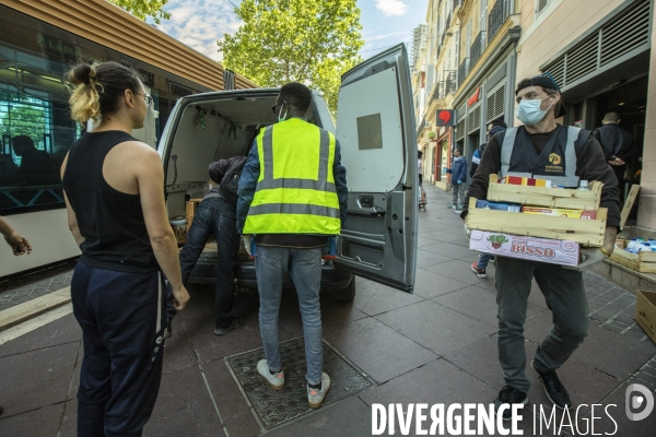 Action de solidarité par les collectifs El Mamba et Parastoo