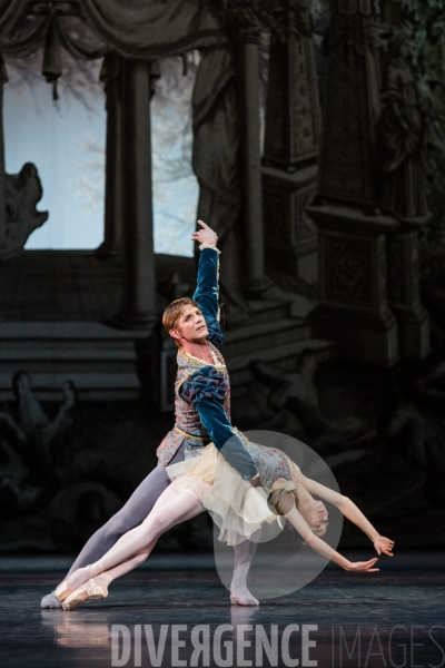 Le Songe d une nuit d été / George Balanchine /  William Shakespeare / Christian Lacroix