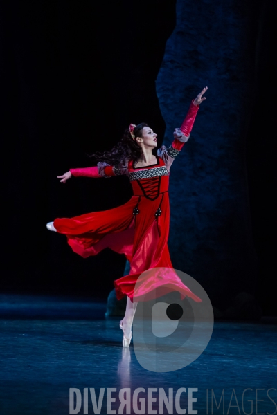 Le Songe d une nuit d été / George Balanchine /  William Shakespeare / Christian Lacroix