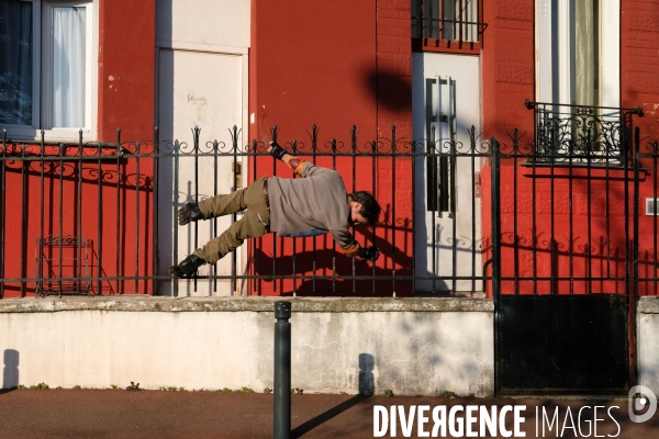 Chronique d un confinement en banlieue parisienne