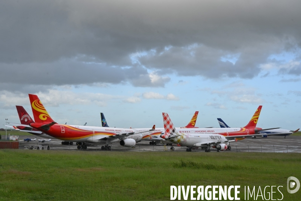 Aéroport de Chateauroux-Déols. Confinement: 44ème jour.