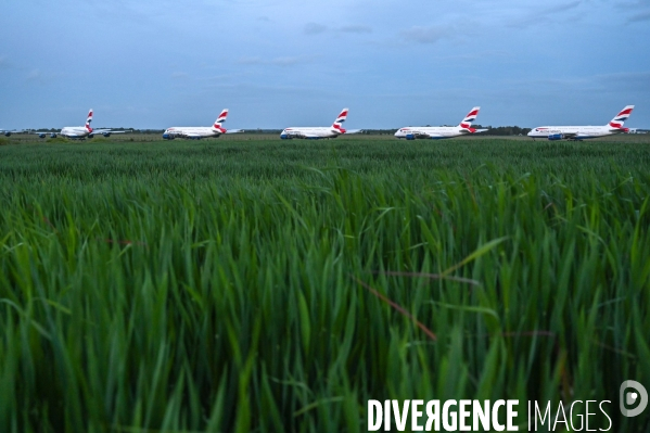 Aéroport de Chateauroux-Déols. Confinement: 44ème jour.