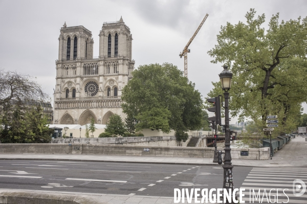 Paris vide, 48eme jour de confinement contre le covid 19.