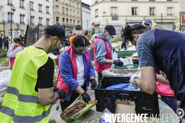 Distribution alimentaire quartier Goutte-d Or à PARIS