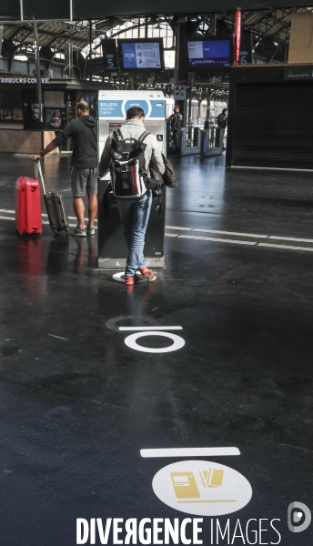 Preparation deconfinement gare de l est