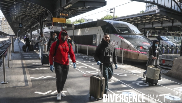 Preparation deconfinement gare de l est