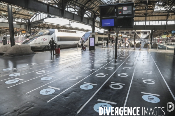 Preparation deconfinement gare de l est