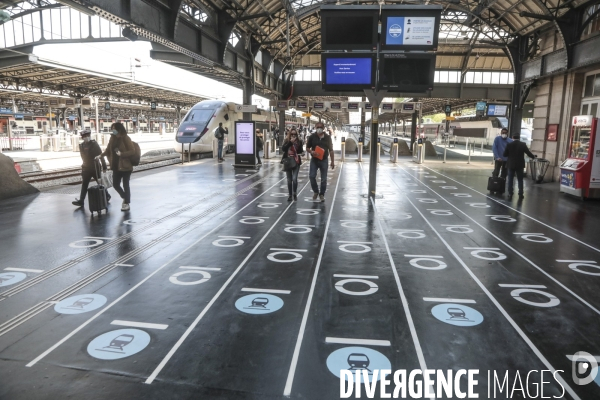 Preparation deconfinement gare de l est