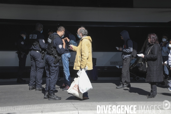 Preparation deconfinement gare de l est